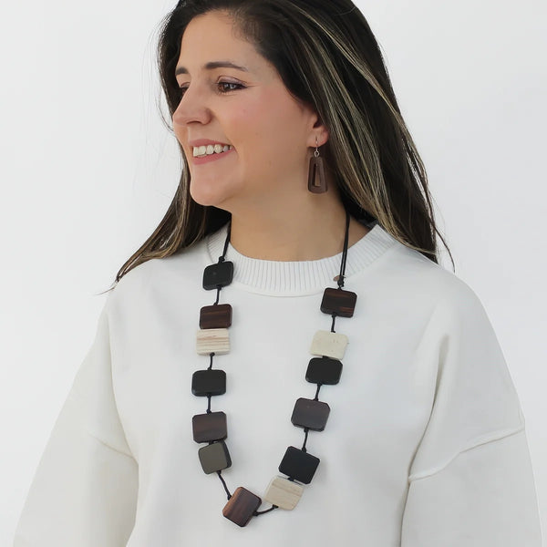 Sylca Driftwood Essence Necklace-
