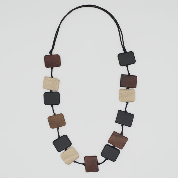 Sylca Driftwood Essence Necklace-