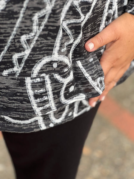 Jess and Jane Burnout Overlap Hem-Art Deco