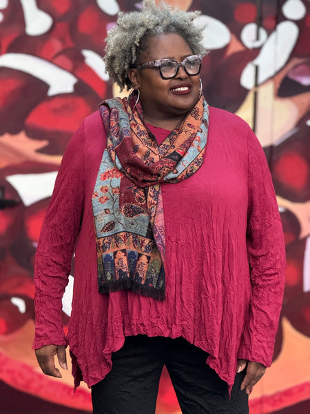 Chalet Mackensie Top-Ruby