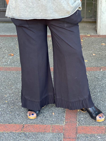 Jess and Jane Wide leg Pant with Rib Bottom- Jet Black