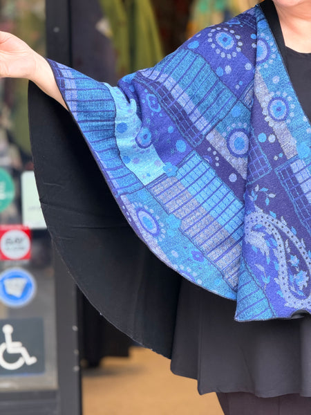 Rapti Cashmere Reversible Buckle Shawl #508