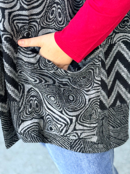 Dupatta Musgrave Mixed Geo Pocket Ruana