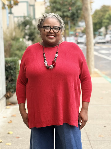 Amazing Woman Cassi One Size Sweater-Rouge