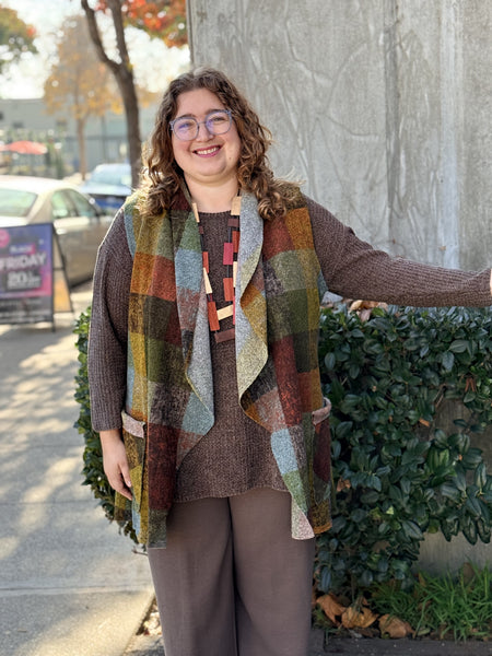 Vine Street Plaid Vest- Multi