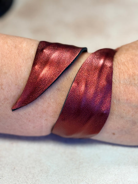 7PM Jewels Leather Bracelet-Ruby