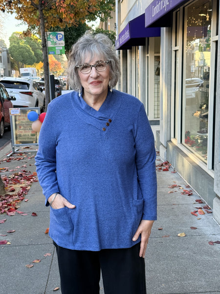 Jess and Jane Brushed Hacci Pleat Neck-Cobalt