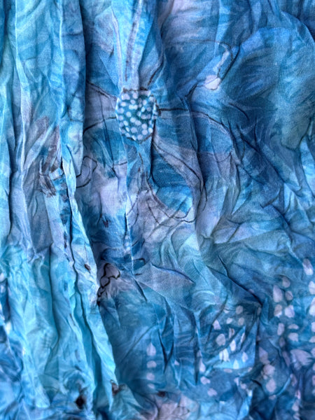 Shana Crinkle V-Neck-Turq Floral