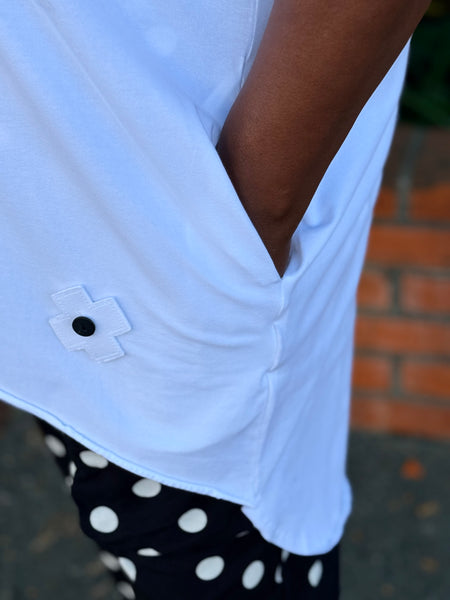 Pluslavie (Plu) Big Tee-White