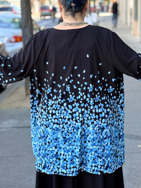 Klaveli 3/4 Sleeve Jacket- Black/Blue Flowers