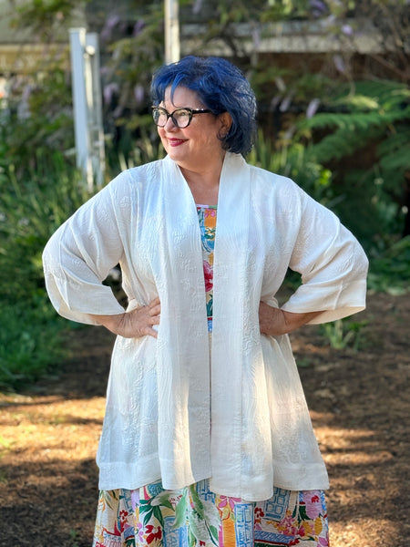 Citron Open Front Kimono-White