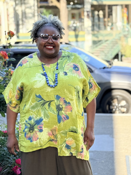 Transparente Linen Flower Top- Kiwi
