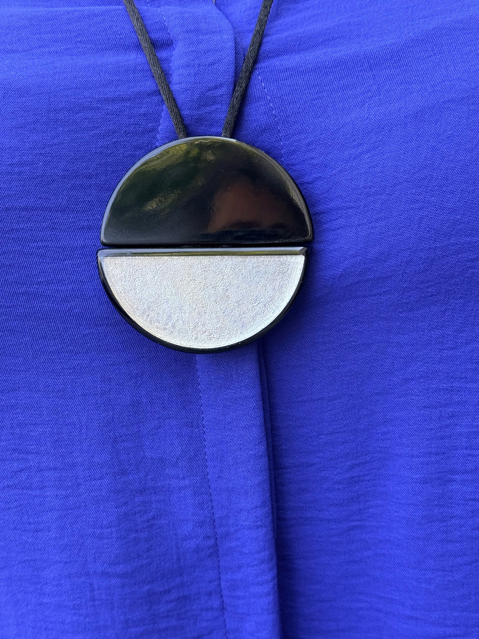 Zsiska Radiance 2 Bead Pendent- Silver/Black – In Full Swing