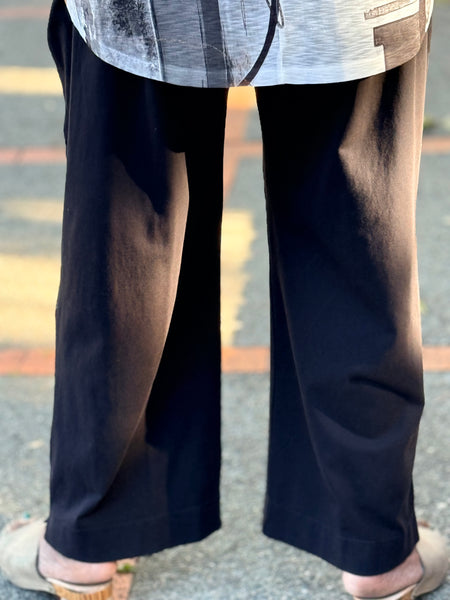 Jess and Jane Slim Pocket Pant- Jet Black