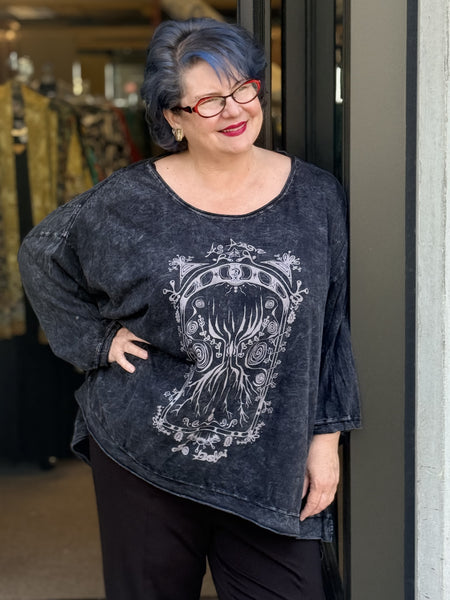 Kantha One Size  Dream Tee- As Above, So Below