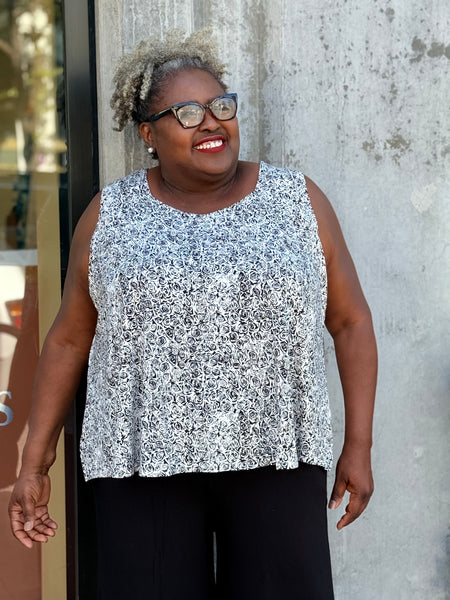 Blue Sky Ritzy Tank -BW Rosette