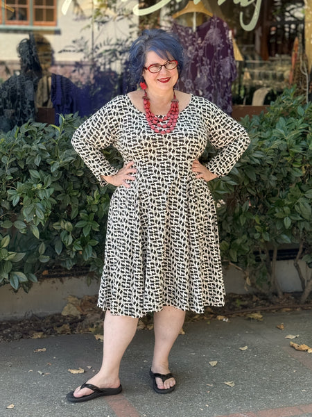 Effie's Heart Poem Dress-Katze Print