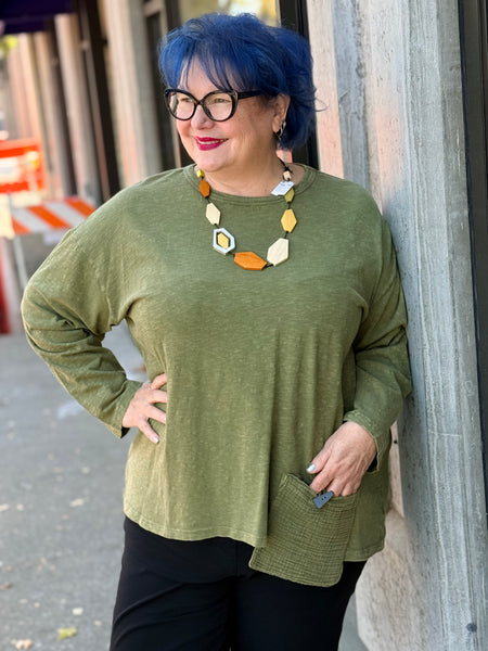 Jess and Jane Solid Mineral Washed Top with Gauze Pocket- Moss