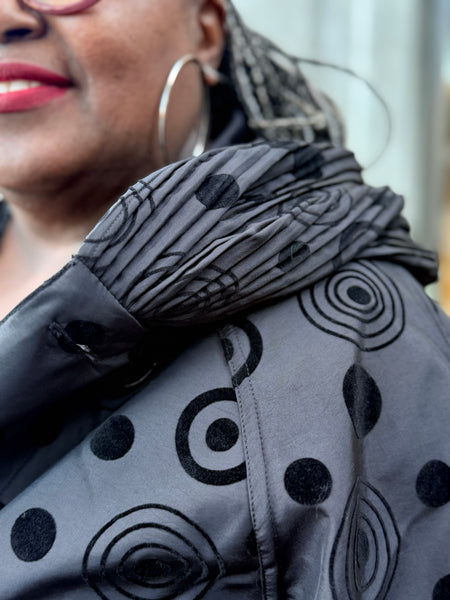Lindi Reversible Pleated Hood 3/4 Raincoat Black Dot