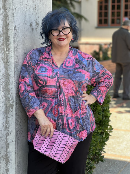 Shana Crinkle V-Neck Pink