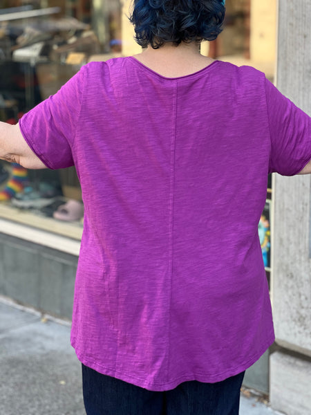 Kleen Seamed Short Sleeve Tee-Plum