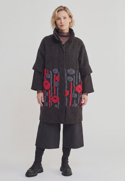 Luuka Odettia Sherpa Motif Poncho Jacket-Brown